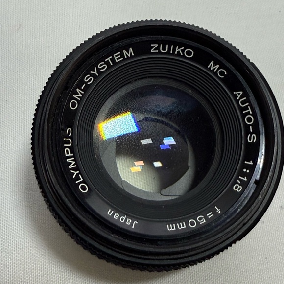 Olympus OM10 35Mm W/Zuiko Lens - Picture 6 of 15